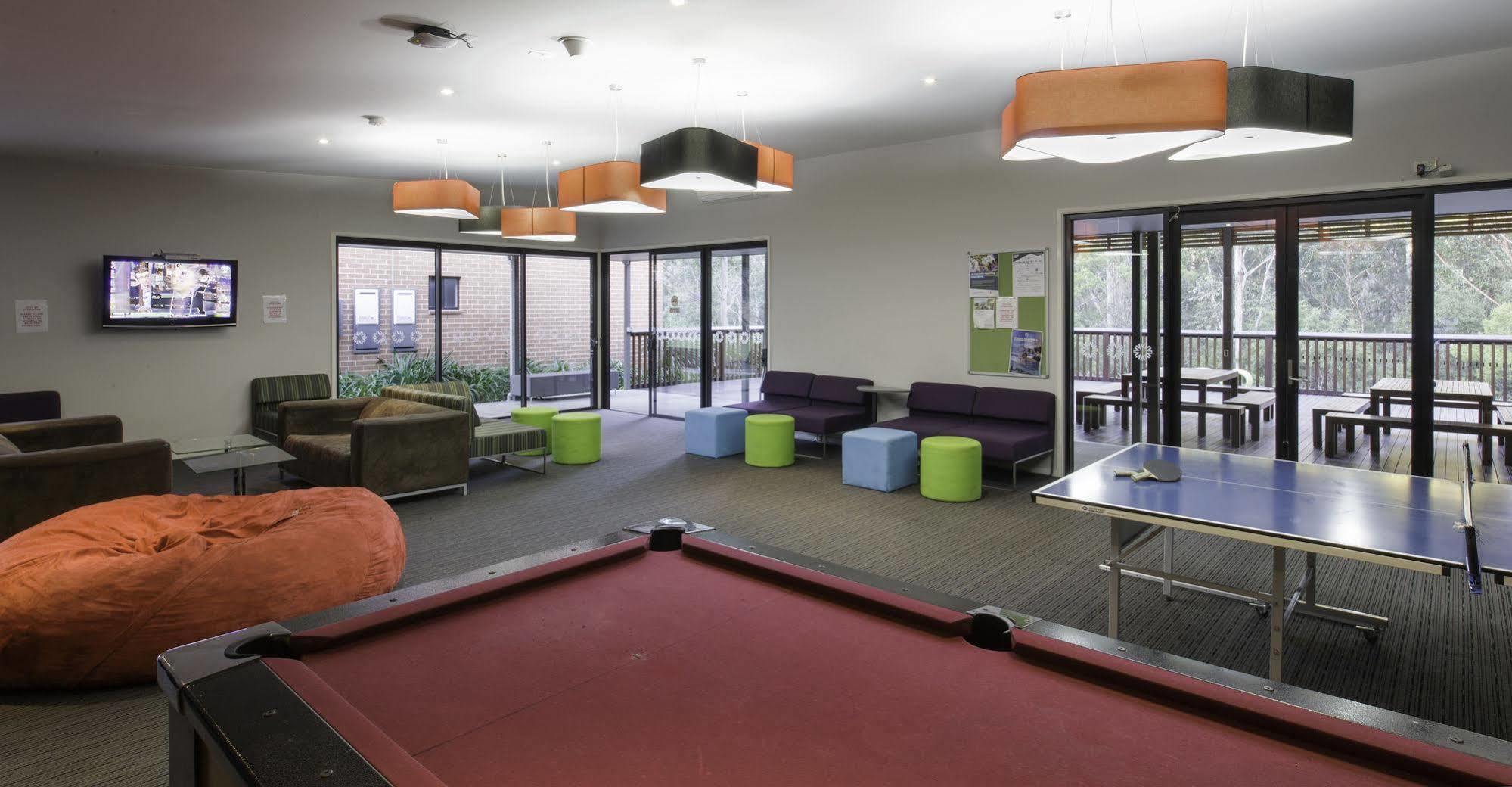 Macquarie University Village Сидней Экстерьер фото