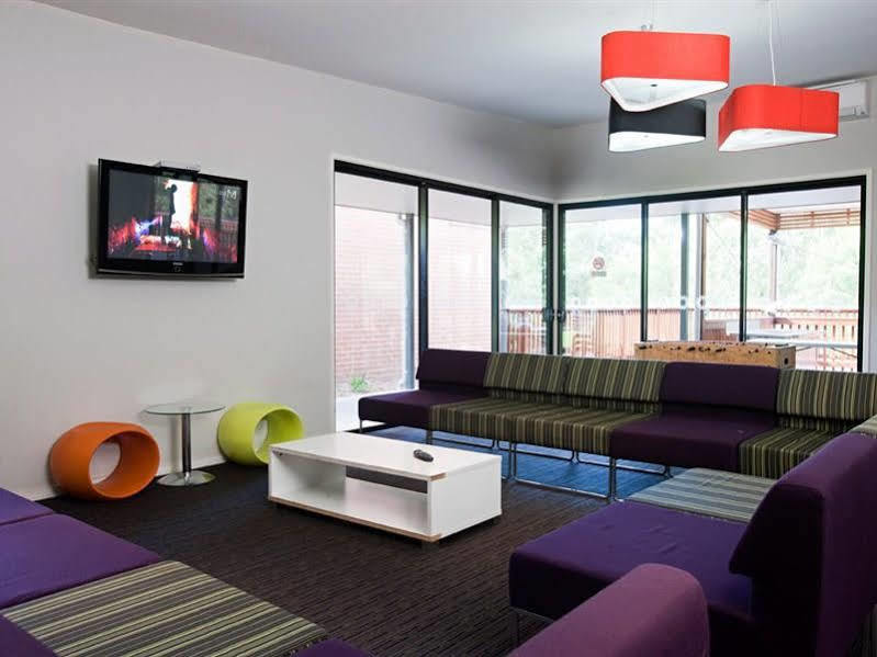 Macquarie University Village Сидней Экстерьер фото
