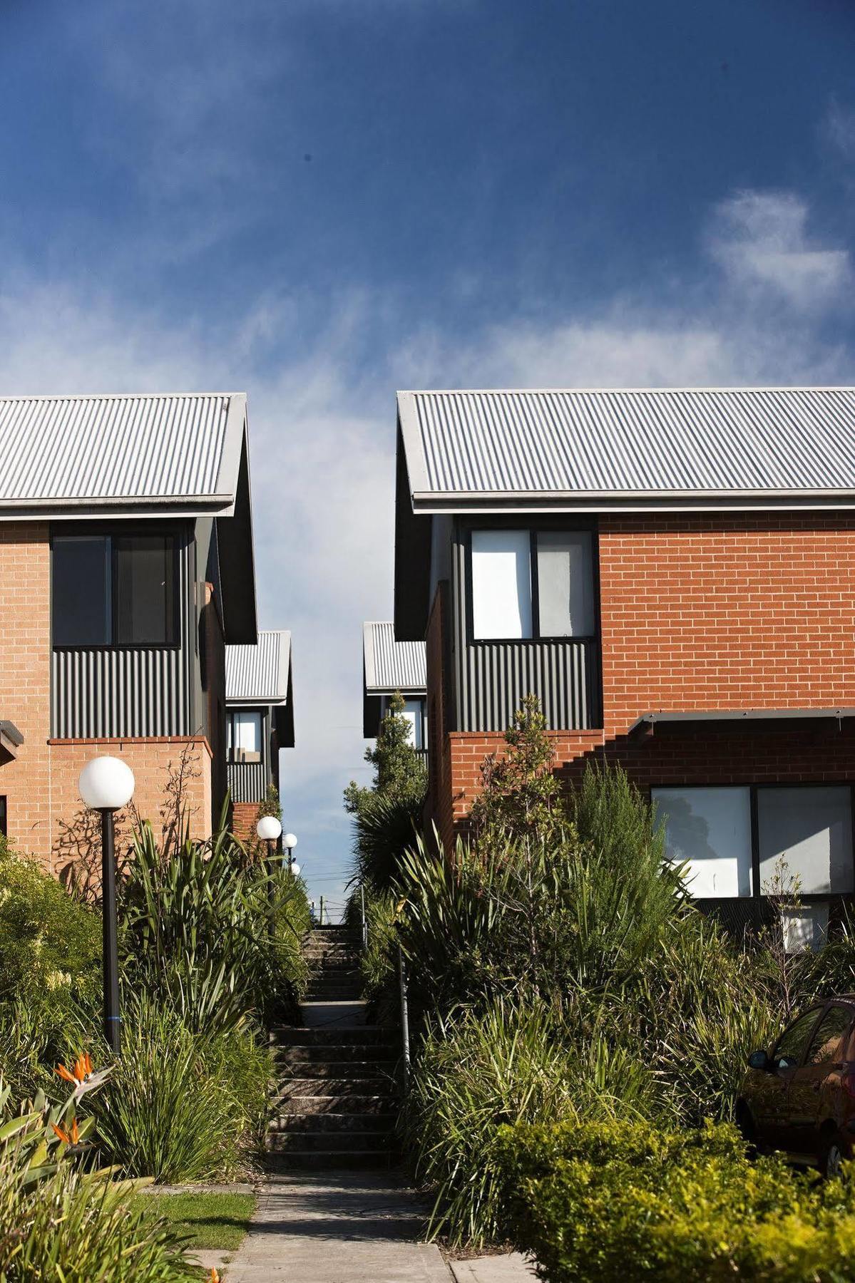 Macquarie University Village Сидней Экстерьер фото
